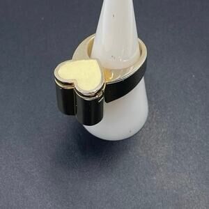 Juicy Couture RARE Vintage Enamel‎ Heart Compartment Gold Tone Ring Sz 7